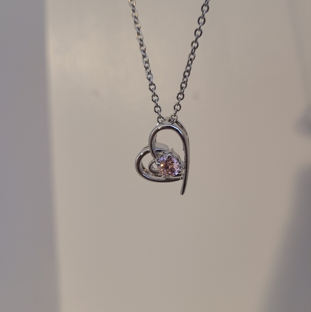 Silver Pink Crystal Heart Necklace 💖